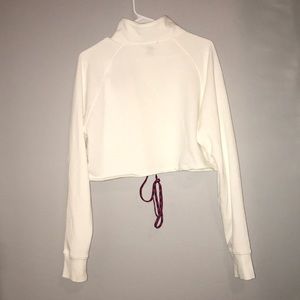 Forever 21 Sweaters - FOREVER 21 ~ ZIP UP CROPPED SWEATER ~ SIZE: MEDIUM Forever 21 Sweaters - FOREVER 21 ~ ZIP UP CROPPED SWEATER ~ SIZE: MEDIUM